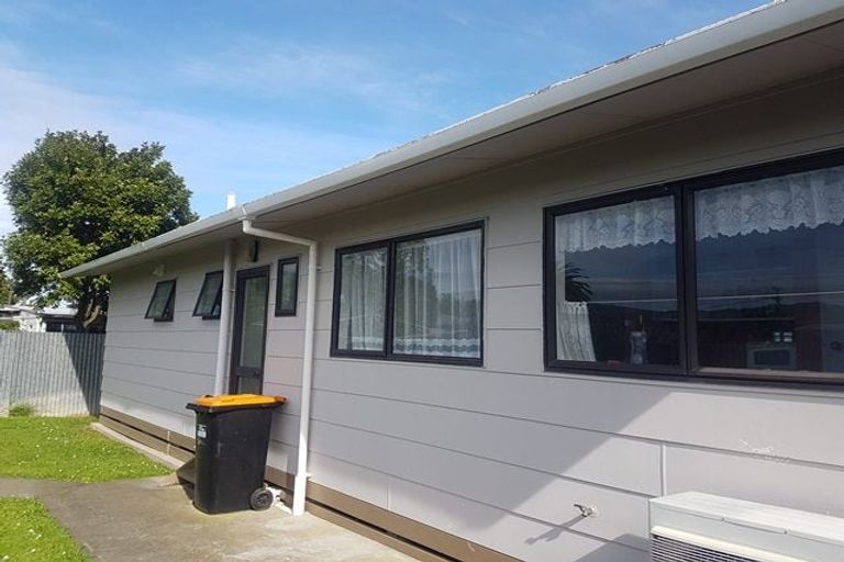 Photo of property in 112a Stanford Street North, Ashhurst, 4810