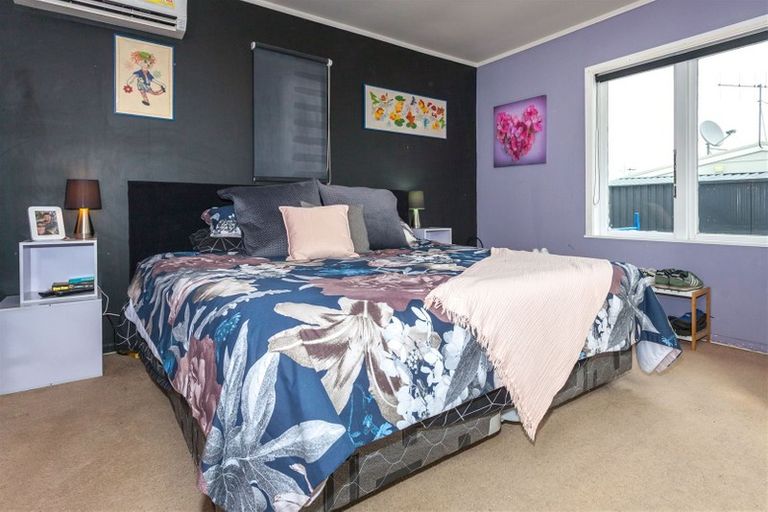 Photo of property in 129a Aickin Road, Whangamata, 3620