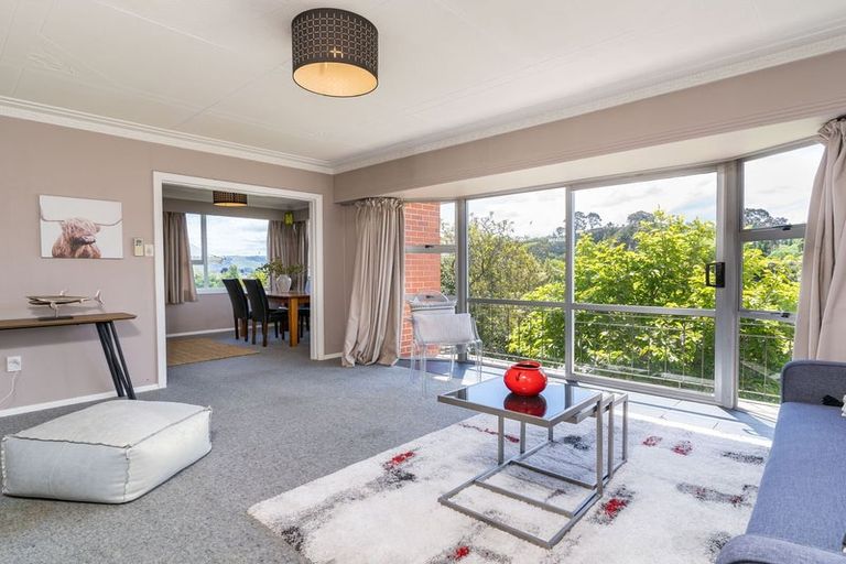 Photo of property in 10 Kinmont Crescent, Kinmont Park, Mosgiel, 9024