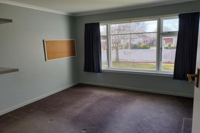 Photo of property in 9 Fatima Street, Redwood, Christchurch, 8051