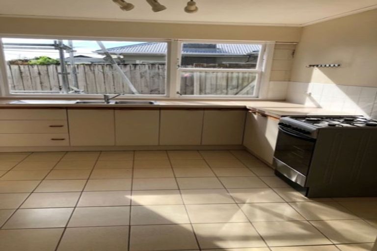 Photo of property in 221 Hibiscus Coast Highway, Red Beach, 0932