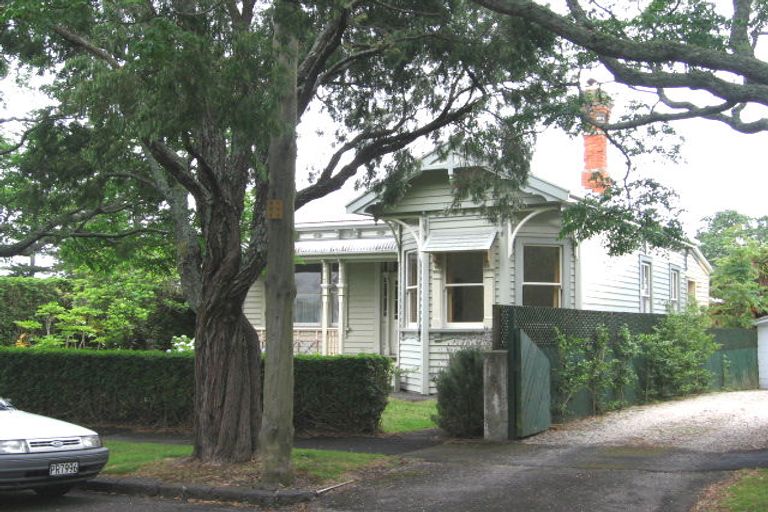Photo of property in 2 Horopito Street, Mount Eden, Auckland, 1024