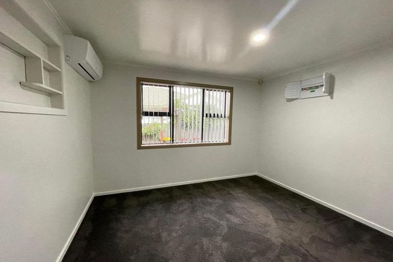 Photo of property in 3/4 Oxford Road, Manurewa, Auckland, 2102