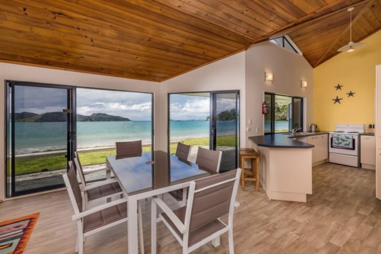 Photo of property in 1 Taiwa Road, Oakura, Hikurangi, 0184