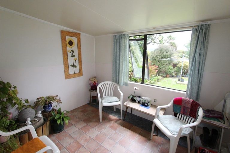 Photo of property in 77 Ormond Street, Woodville, 4920