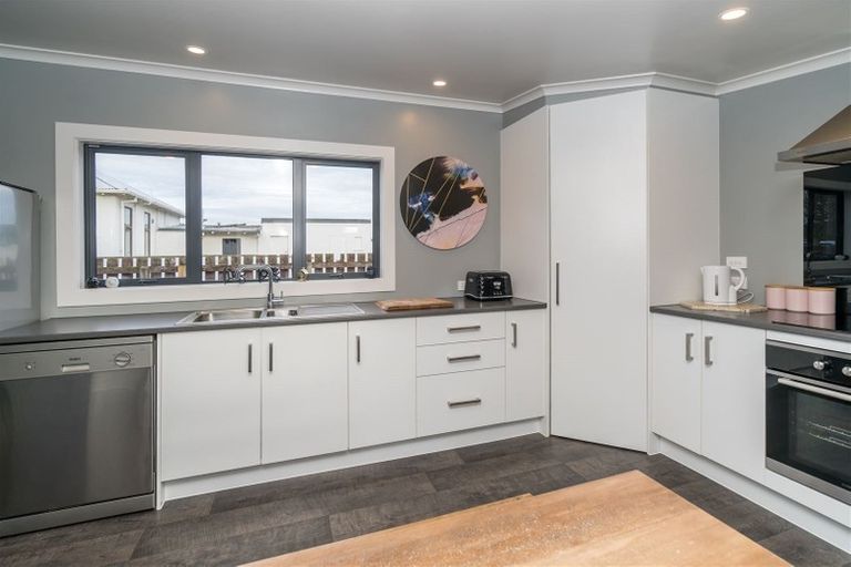 Photo of property in 50 Chaucer Street, Milton, 9220