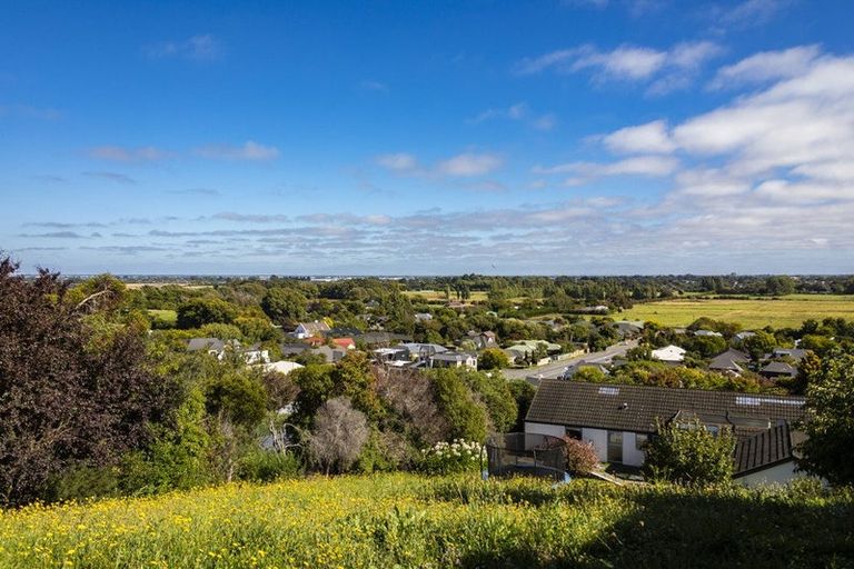 Photo of property in 35 Ravensdale Rise, Westmorland, Christchurch, 8025