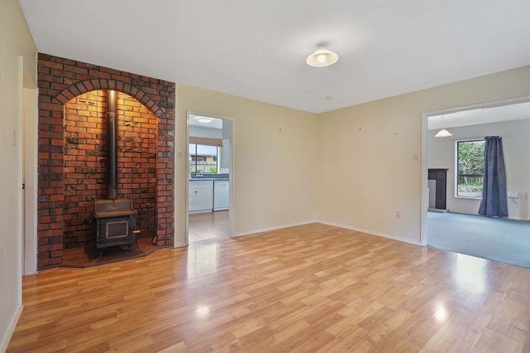 Photo of property in 26 Burnett Street, Oxford, 7430