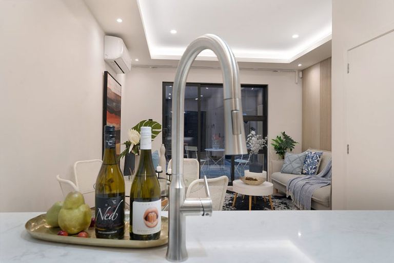 Photo of property in 9/52 Newington Road, Henderson, Auckland, 0612