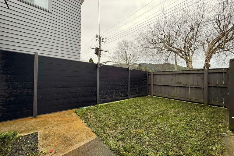 Photo of property in 21 Rimutaka Street, Paraparaumu, 5032