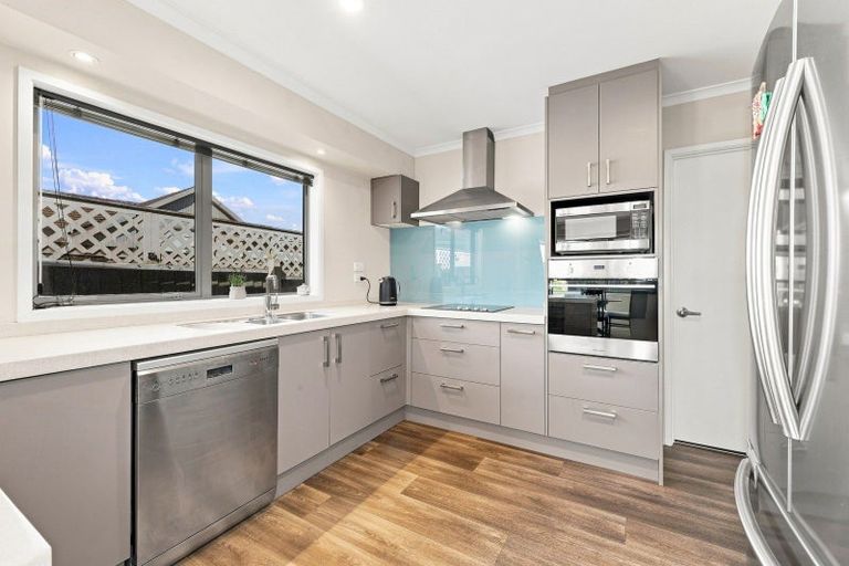 Photo of property in 2/95 Ascot Avenue, North New Brighton, Christchurch, 8083