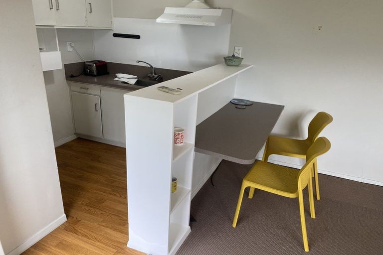 Photo of property in 70 Homebush Road, Khandallah, Wellington, 6035