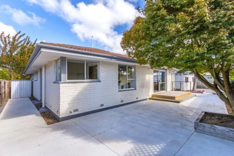 Photo of property in 88 Dunbarton Street, Redwood, Christchurch, 8051