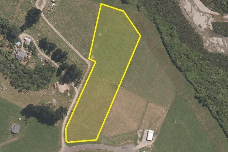 Photo of property in 19 Prospector Place, Barrytown, Runanga, 7873