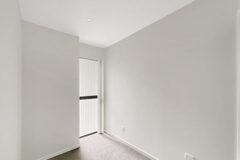 Photo of property in 27 Tukari Lane, Mangere Bridge, Auckland, 2022