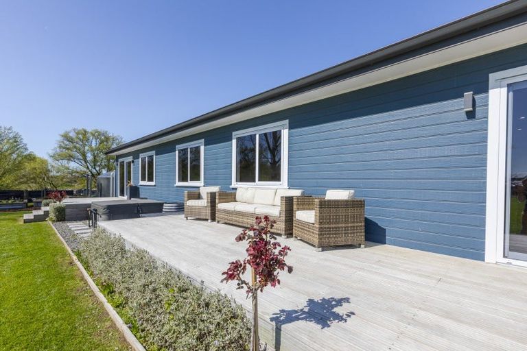 Photo of property in 403 Racecourse Road, Waipukurau, 4282