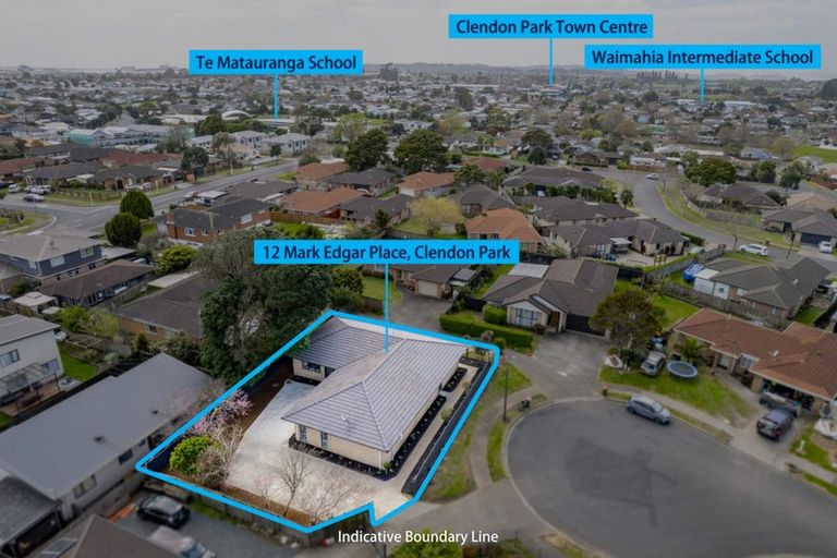 Photo of property in 12 Mark Edgar Place, Clendon Park, Auckland, 2103