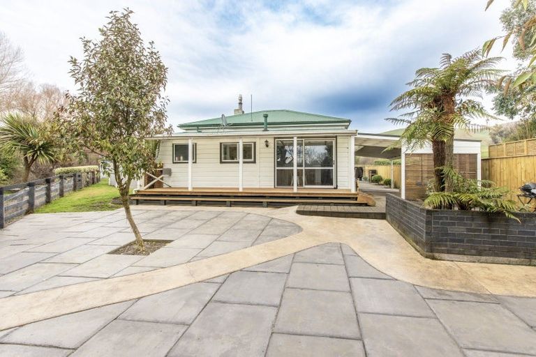 Photo of property in 843 State Highway 2, Otane, 4276