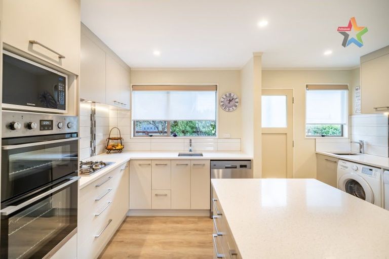 Photo of property in 13a Westpoint Avenue, Harbour View, Lower Hutt, 5010