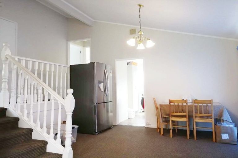 Photo of property in 1/30 Houston Place, Bayview, Auckland, 0629