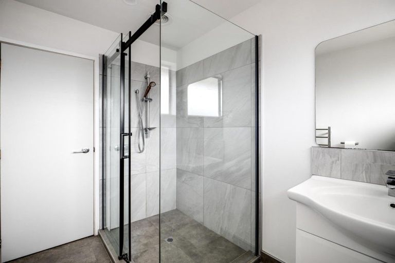 Photo of property in 1/57 Sarabande Avenue, Redwood, Christchurch, 8051