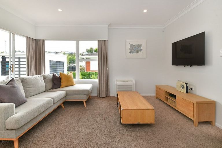 Photo of property in 4/766 Beach Road, Browns Bay, Auckland, 0630