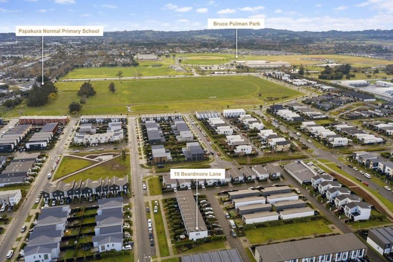 Photo of property in 19 Beardmore Lane, Papakura, 2110