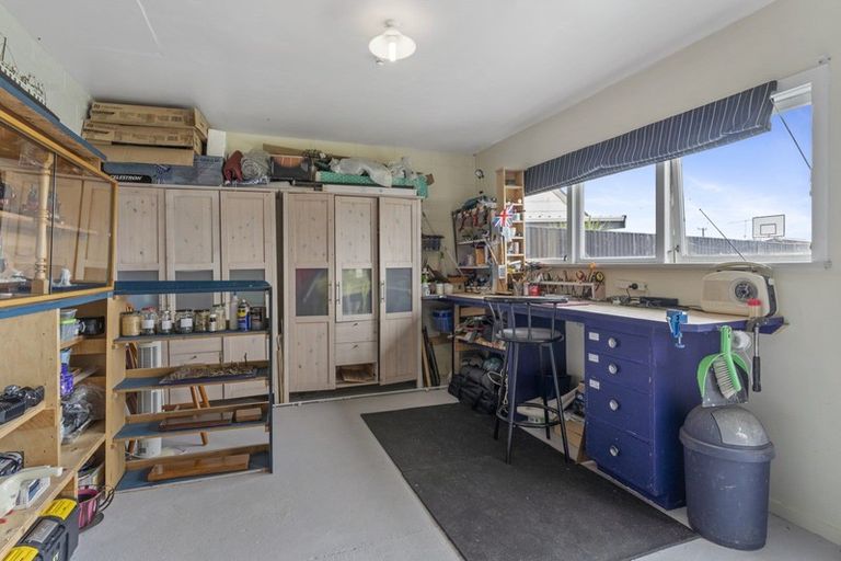 Photo of property in 15 Waitohu Valley Road, Otaki, 5512