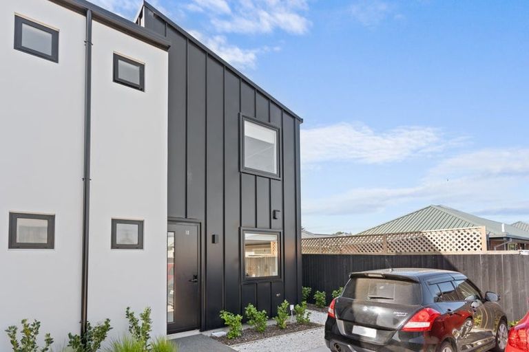 Photo of property in 10/9 Marcroft Street, Woolston, Christchurch, 8062