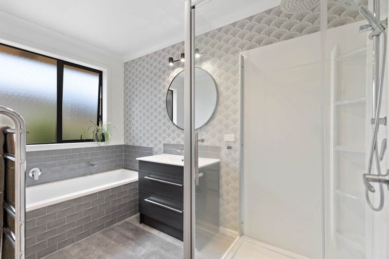 Photo of property in 4 Durmast Court, Cambridge, 3434