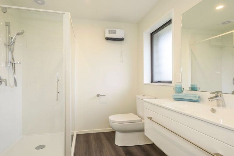 Photo of property in 1/7 Arosa Place, Parklands, Christchurch, 8083