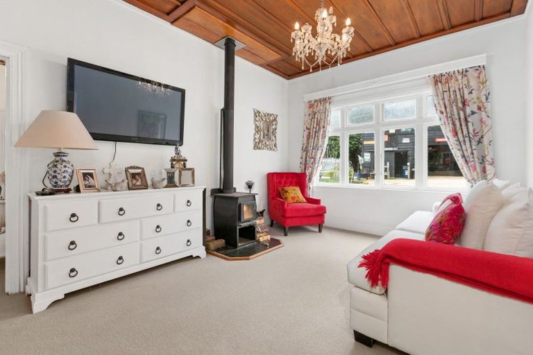 Photo of property in 3 Adolphus Street, Norsewood, 4974