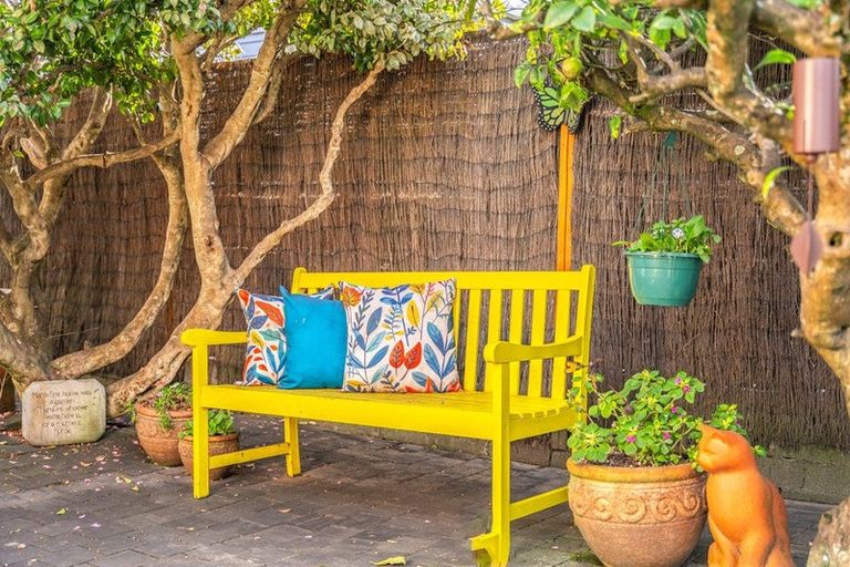 Photo of property in 33 Wharemauku Road, Raumati Beach, Paraparaumu, 5032