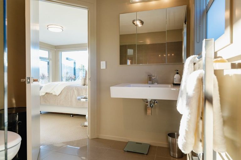 Photo of property in 28 Clearwater Street, Broad Bay, Dunedin, 9014