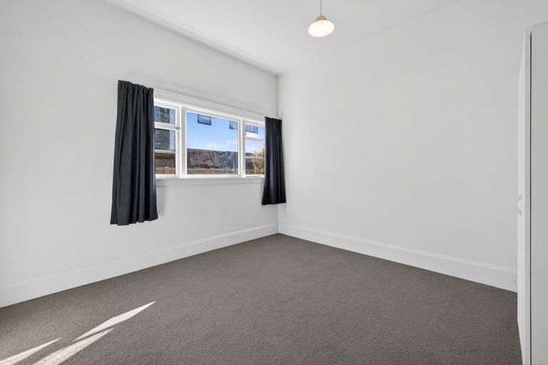 Photo of property in 231 Geraldine Street, Edgeware, Christchurch, 8013