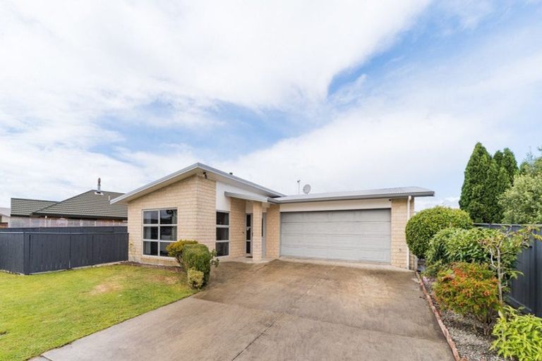 Photo of property in 58 Branigan Parade, Kelvin Grove, Palmerston North, 4414