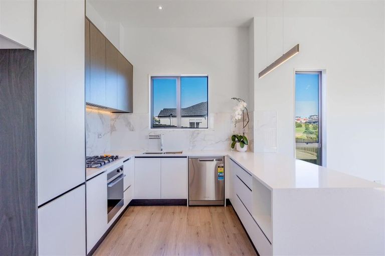 Photo of property in 6 Ta Moko Drive, Gulf Harbour, Whangaparaoa, 0930