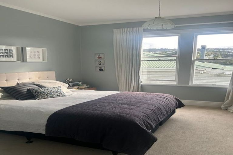 Photo of property in 10 Garfield Street, Brooklyn, Wellington, 6021