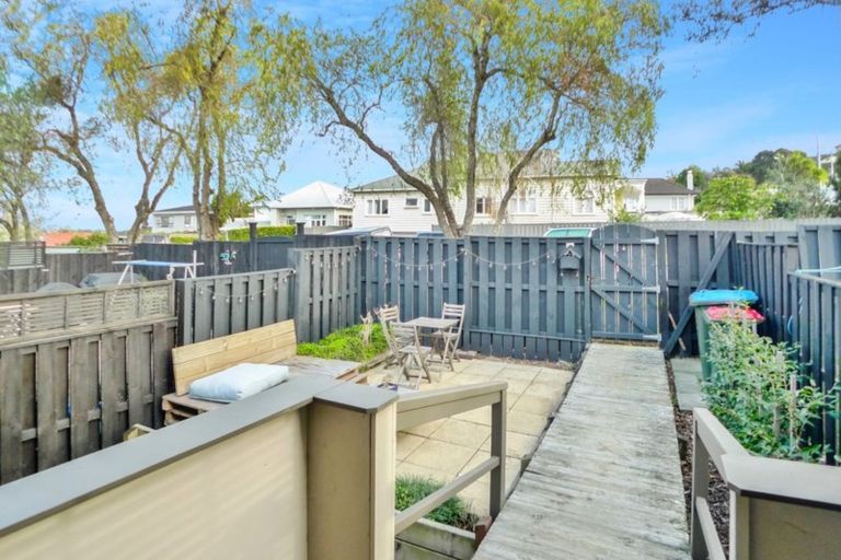 Photo of property in 4/761 Remuera Road, Remuera, Auckland, 1050