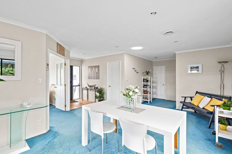 Photo of property in 27 Donald Street, Stanmore Bay, Whangaparaoa, 0932