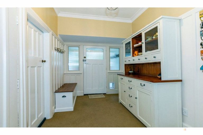 Photo of property in 65 Cox Street, Geraldine, 7930