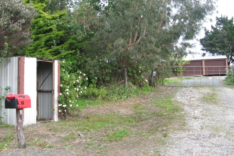 Photo of property in 38 Ocean Beach Road, Whangarei Heads, Whangarei, 0174