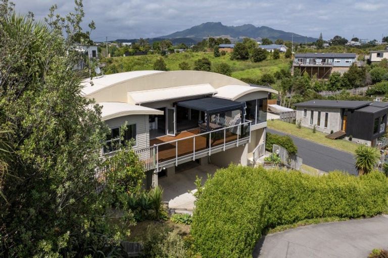 Photo of property in 18 Seabreeze Way, Raglan, 3225
