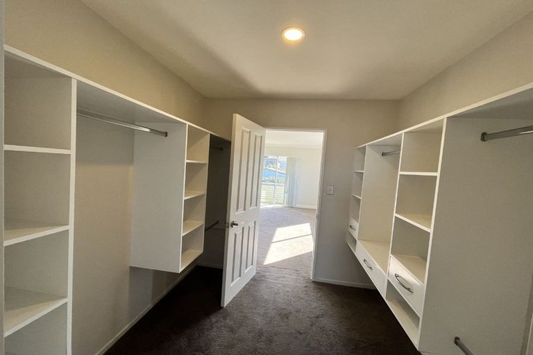 Photo of property in 231a Lake Road, Belmont, Auckland, 0622