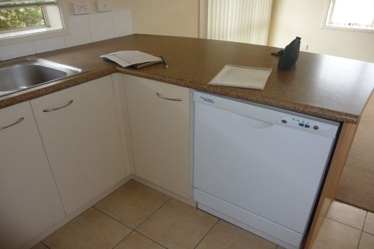 Photo of property in 14 Raphoe Road, Flat Bush, Auckland, 2019