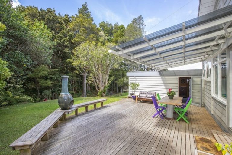 Photo of property in 34 Awanui Crescent, Matakana, Warkworth, 0985