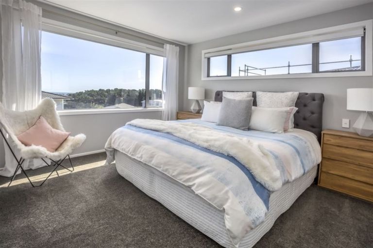 Photo of property in 29 Ken Douglas Drive, Aotea, Porirua, 5024