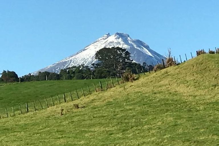 Photo of property in 121b Surrey Hill Road, Kaitake, New Plymouth, 4374
