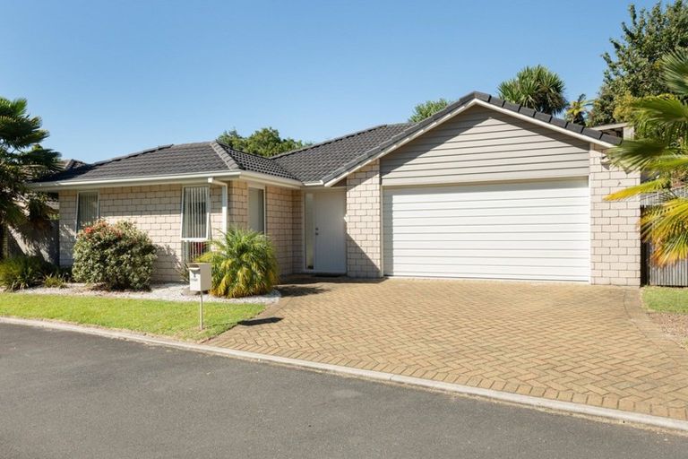 Photo of property in 4 Barossa Way, Brookfield, Tauranga, 3110