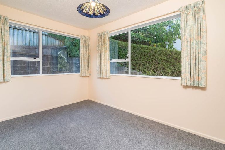Photo of property in 20 Centennial Avenue, Helensburgh, Dunedin, 9010